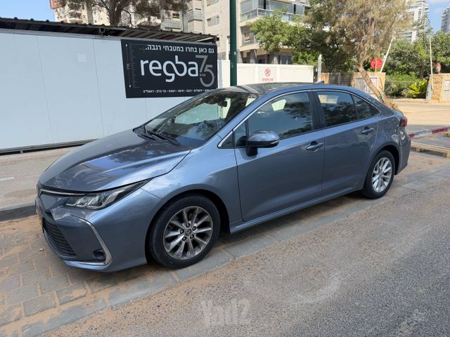מודעת רכב טויוטה קורולה