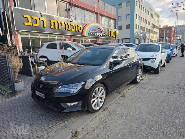 סיאט לאון