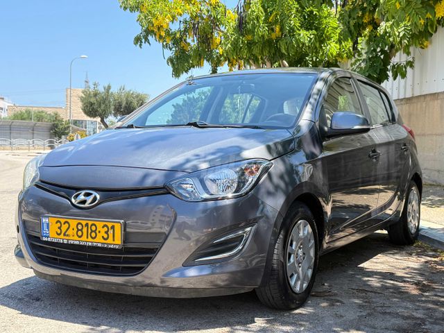 יונדאי i20