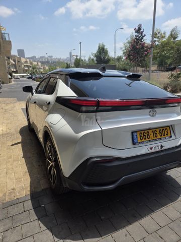 טויוטה C-HR
