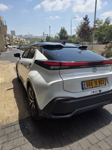 טויוטה C-HR