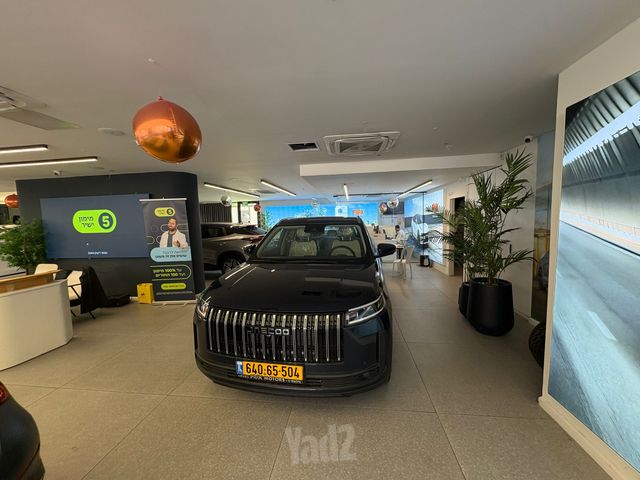 מודעת רכב ג'אקו J5