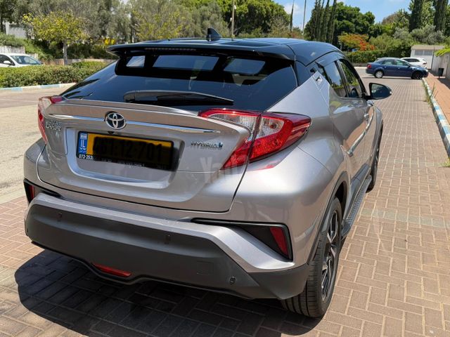 טויוטה C-HR