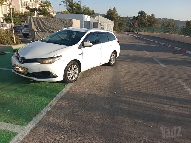 טויוטה אוריס