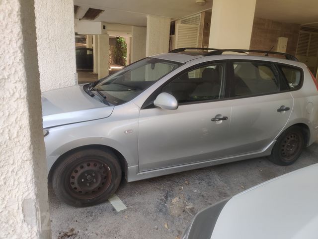 יונדאי i30