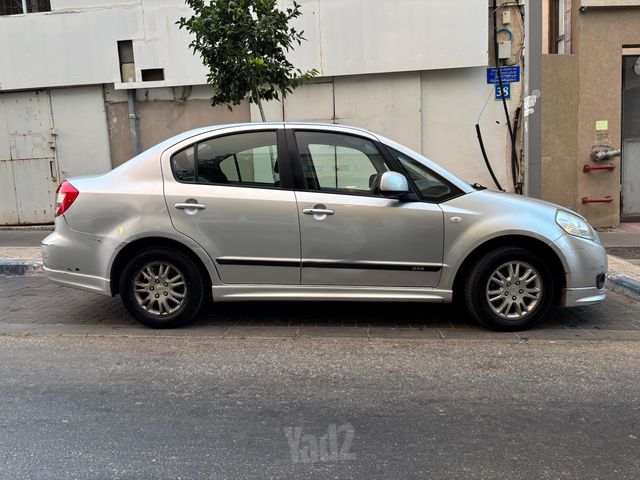 סוזוקי SX4