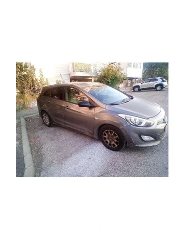 יונדאי i30