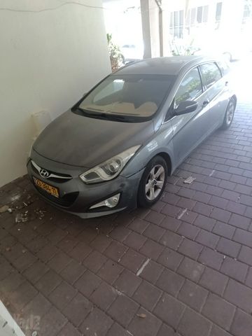 מודעת רכב יונדאי i40