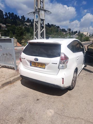 מודעת רכב טויוטה פריוס פלוס