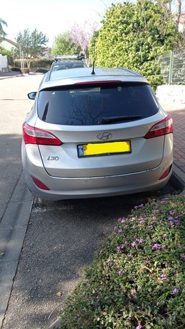יונדאי i30