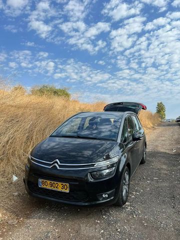מודעת רכב סיטרואן C4 פיקאסו