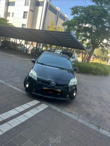 מודעת רכב טויוטה פריוס