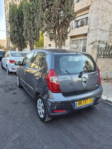 יונדאי i10