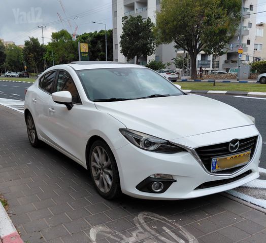מודעת רכב מאזדה 3
