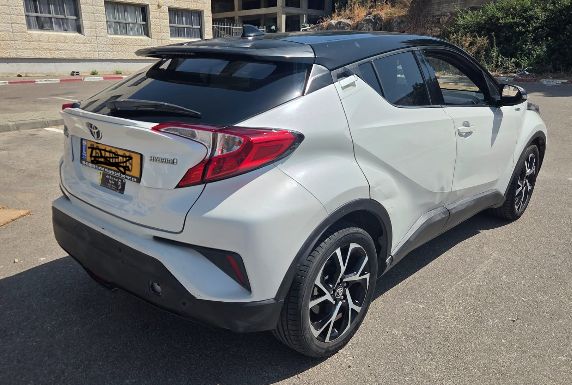 טויוטה C-HR