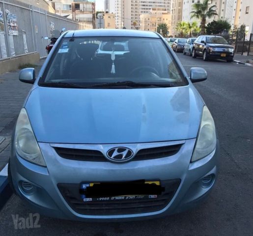 מודעת רכב יונדאי i20