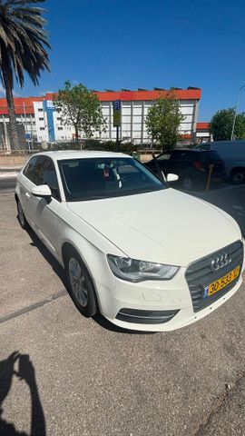 אאודי A3