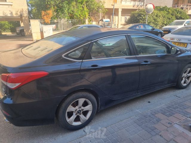 יונדאי i40