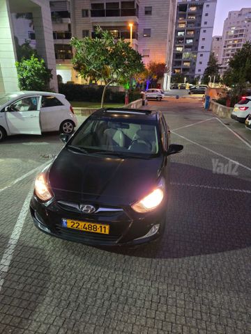 יונדאי אקסנט i25