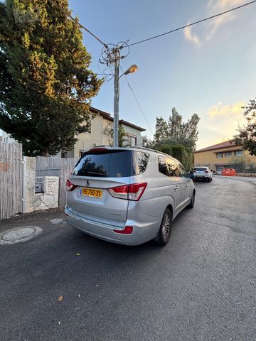 מודעת רכב סאנגיונג רודיוס