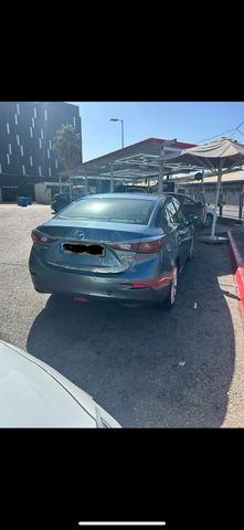 מאזדה 3