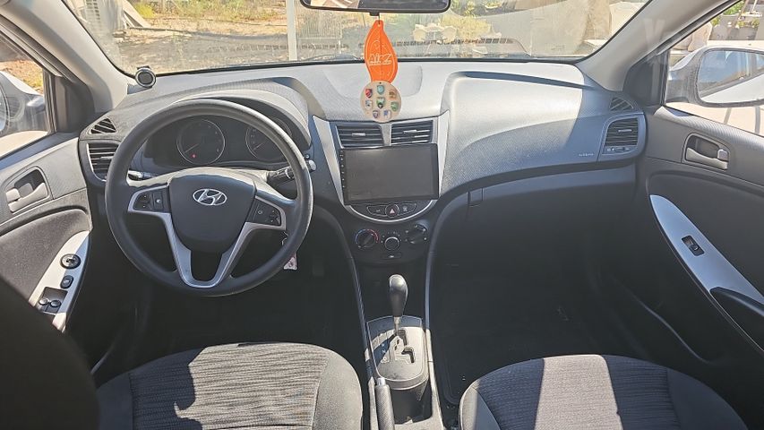 יונדאי אקסנט i25