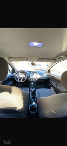 יונדאי i20