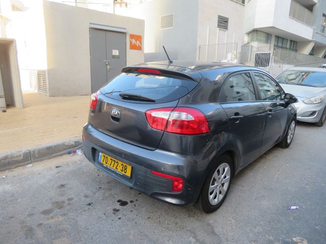 מודעת רכב קיה ריו