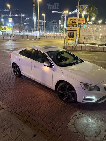 וולוו S60
