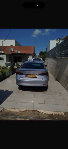 סקודה אוקטביה