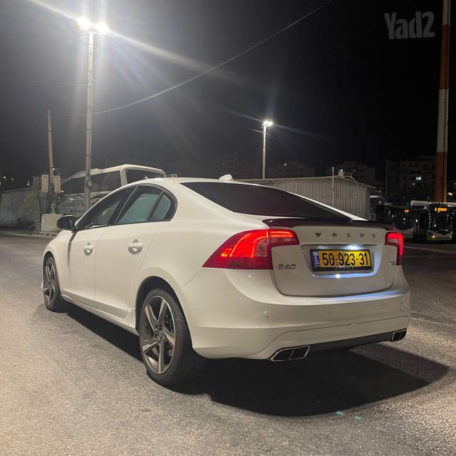 וולוו S60