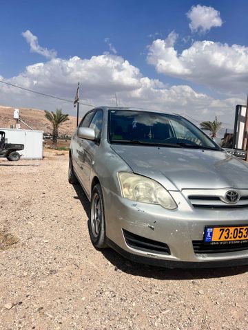 טויוטה קורולה