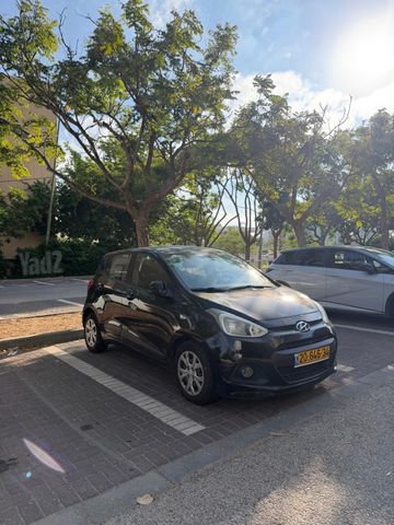 יונדאי i10