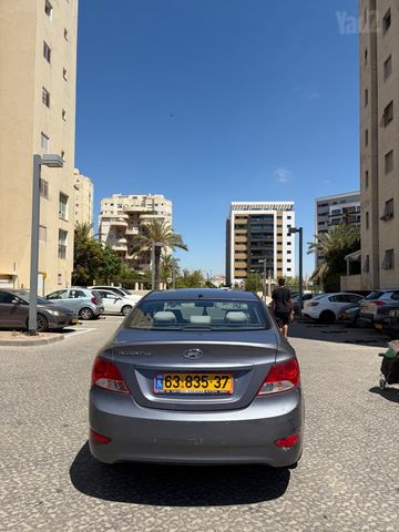 יונדאי אקסנט i25