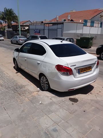 מודעת רכב מיצובישי אטראז'