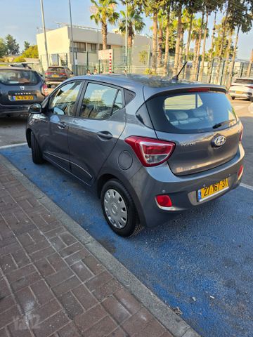 יונדאי i10
