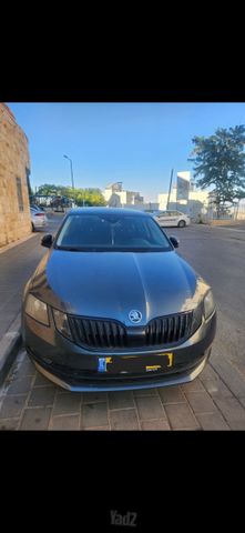 סקודה אוקטביה