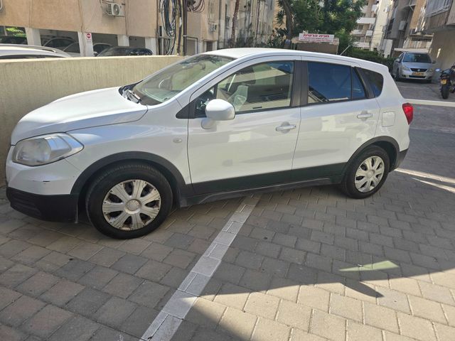 סוזוקי קרוסאובר