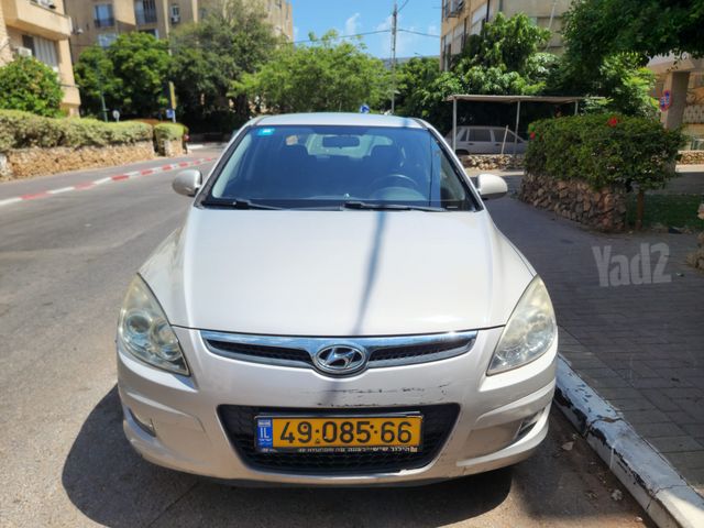 יונדאי i30
