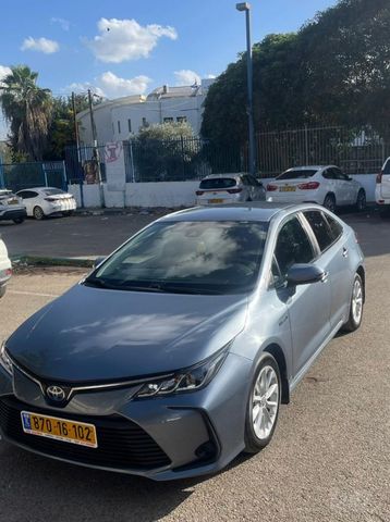 מודעת רכב טויוטה קורולה