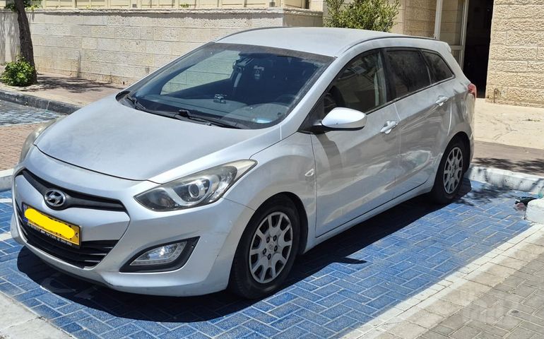 מודעת רכב יונדאי i30