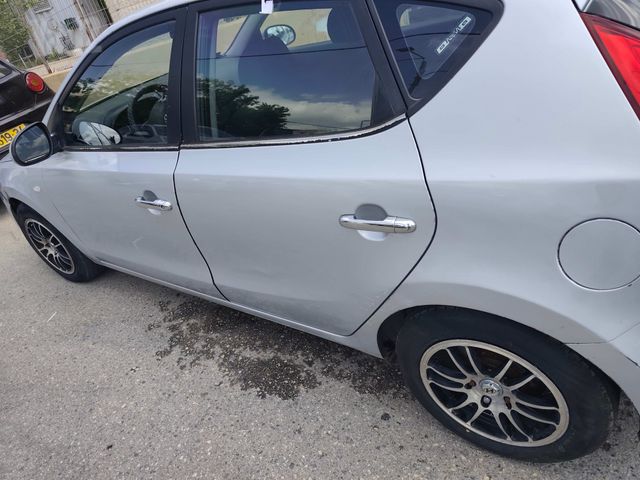יונדאי i30