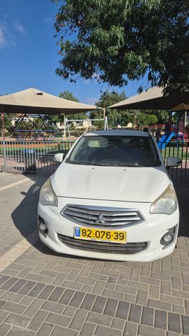 מודעת רכב מיצובישי אטראז'