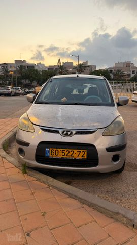 יונדאי i10