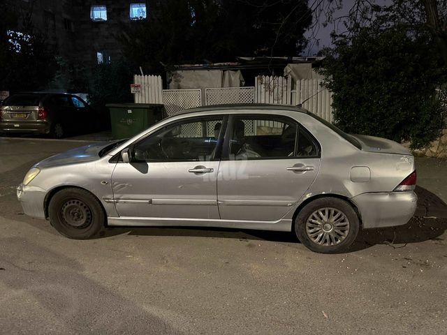 מיצובישי לנסר
