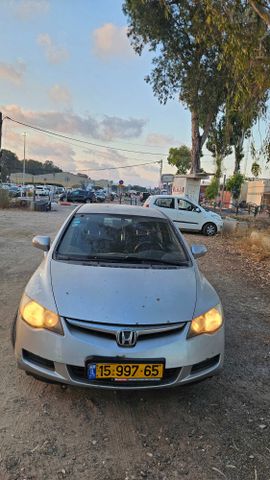 הונדה סיוויק