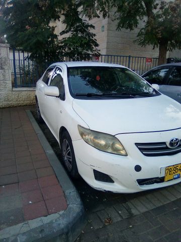 טויוטה קורולה