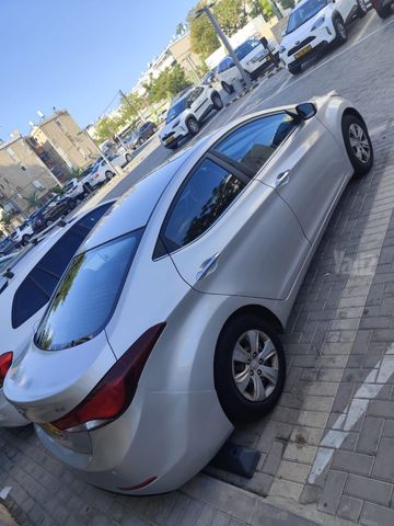 יונדאי I35