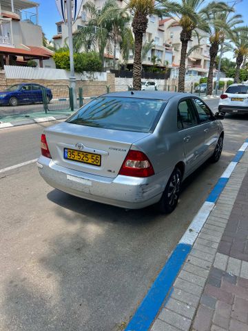 טויוטה קורולה