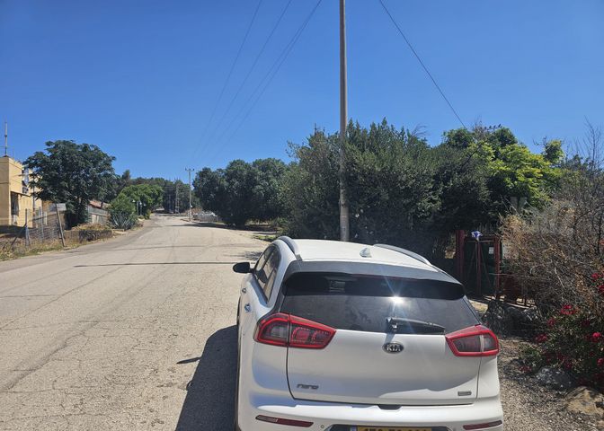 קיה נירו
